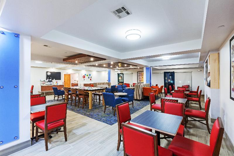 فندق Holiday Inn Express & Suites Tulsa S Broken Arrow Hwy 51 By Ihg