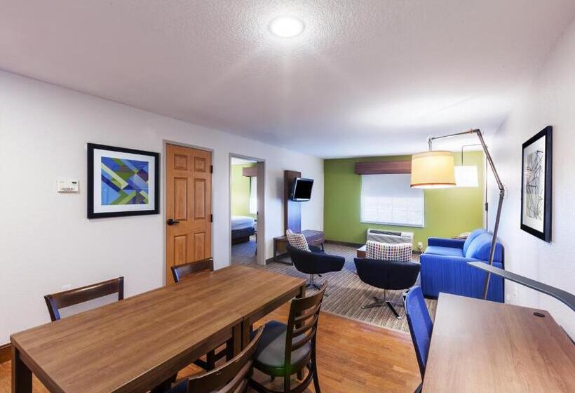 فندق Holiday Inn Express & Suites Tulsa S Broken Arrow Hwy 51 By Ihg