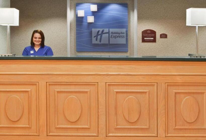 호텔 Holiday Inn Express & Suites Alliance, An Ihg