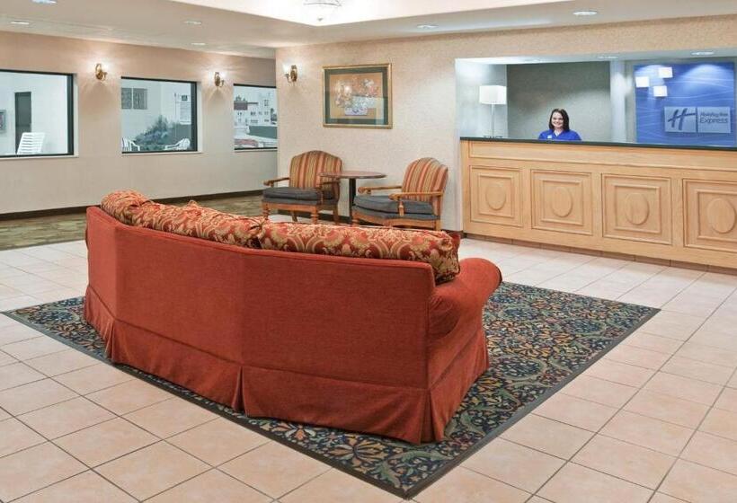 호텔 Holiday Inn Express & Suites Alliance, An Ihg