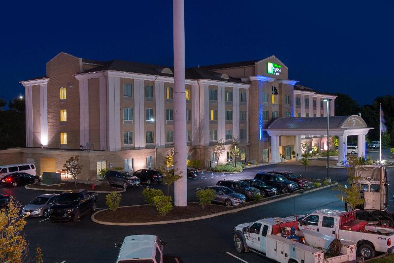 酒店 Holiday Inn Express And Suites Dickson City, An Ihg