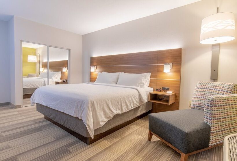 בית מלון כפרי Holiday Inn Express Johnson City, An Ihg
