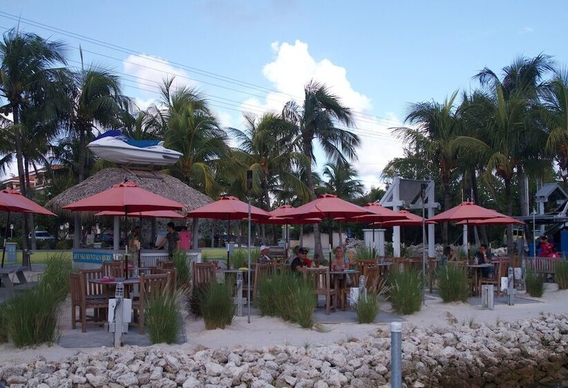 فندق Ibis Bay Resort