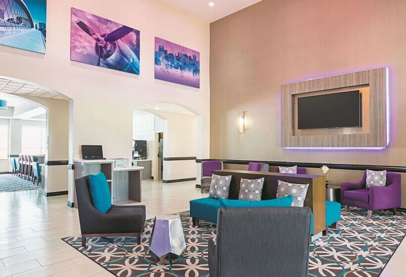 هتل La Quinta By Wyndham Ft. Worth   Forest Hill, Tx