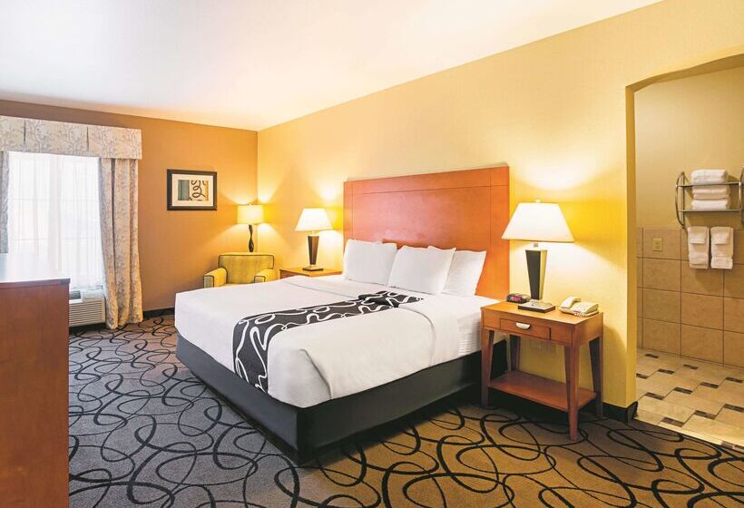 هتل La Quinta By Wyndham Ft. Worth   Forest Hill, Tx