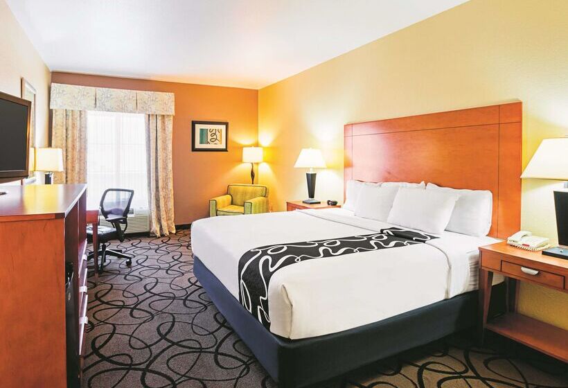 هتل La Quinta By Wyndham Ft. Worth   Forest Hill, Tx