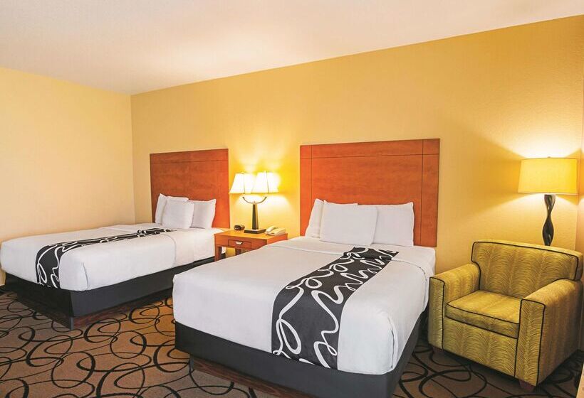هتل La Quinta By Wyndham Ft. Worth   Forest Hill, Tx