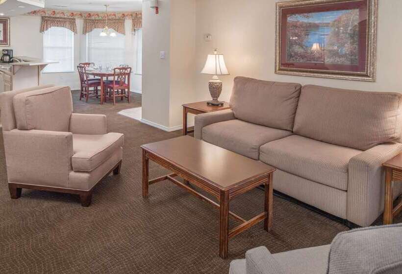 בית מלון כפרי The Suites At Fall Creek