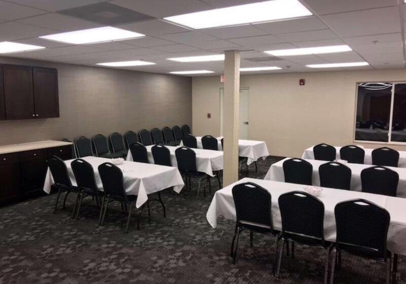 فندق Best Western Dothan Inn & Suites