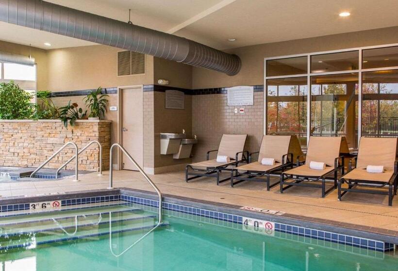 Cambria Hotel Appleton