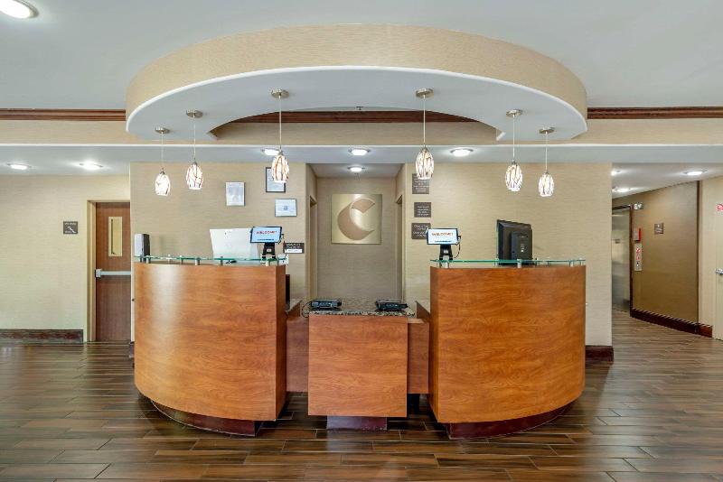هتل Comfort Suites At Kennesaw State University