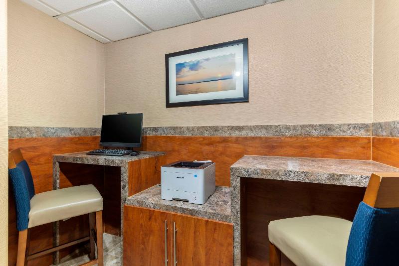 هتل Comfort Suites At Kennesaw State University