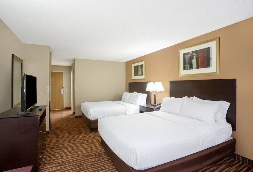 בית מלון כפרי First Choice Inn At The Swell