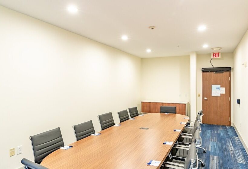 호텔 Holiday Inn Express Hereford, An Ihg