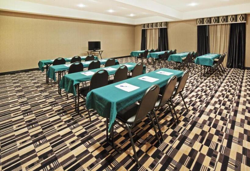 Holiday Inn Express Hotels & Suites Jacksonville, An Ihg