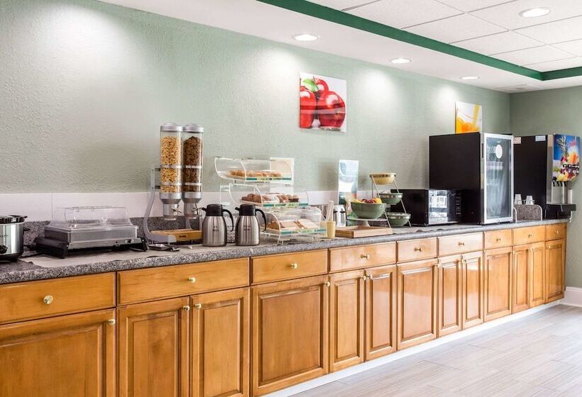 هتل Quality Inn & Suites