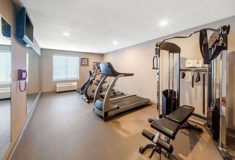 בית מלון כפרי Sleep Inn & Suites Norman Near University