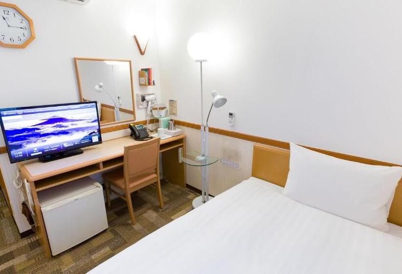 فندق Toyoko Inn Tokushima-eki Bizan-guchi