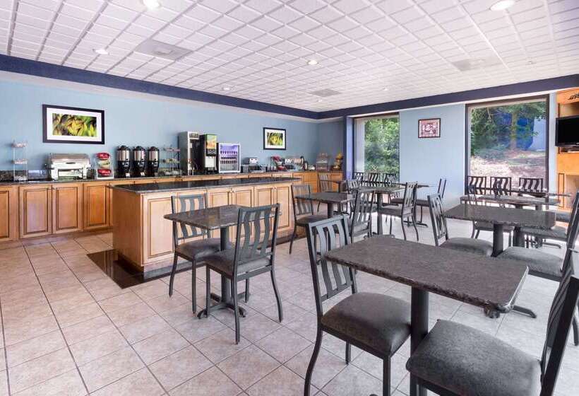 فندق Wingate By Wyndham Athens Ga