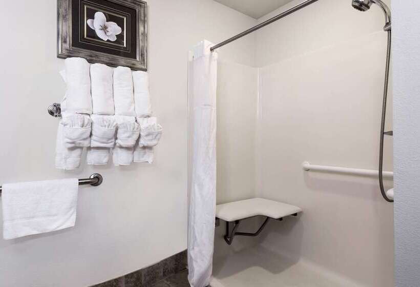 فندق Wingate By Wyndham Athens Ga