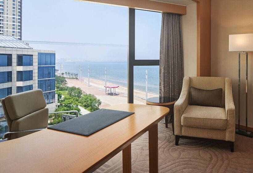 Sheraton Yantai Golden Beach Resort