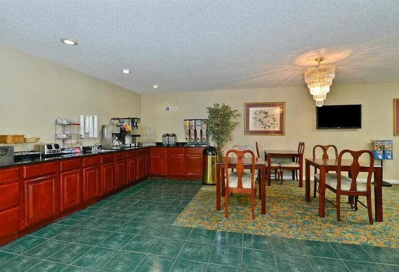 فندق Americas Best Value Inn Hazlehurst