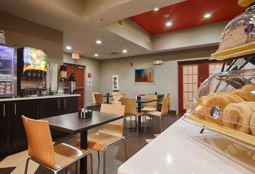 בית מלון כפרי Best Western Auburndale Inn & Suites