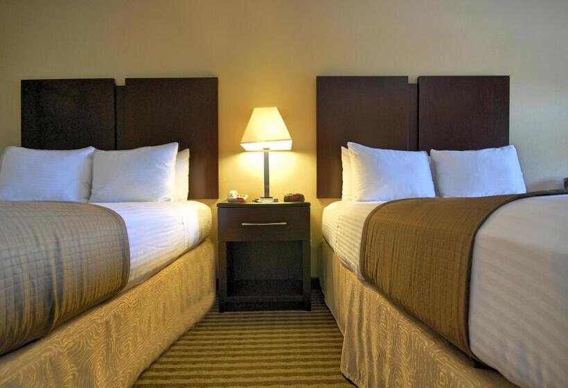 호텔 Best Western Cedar Inn