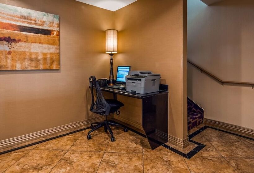 فندق Best Western J. C. Inn