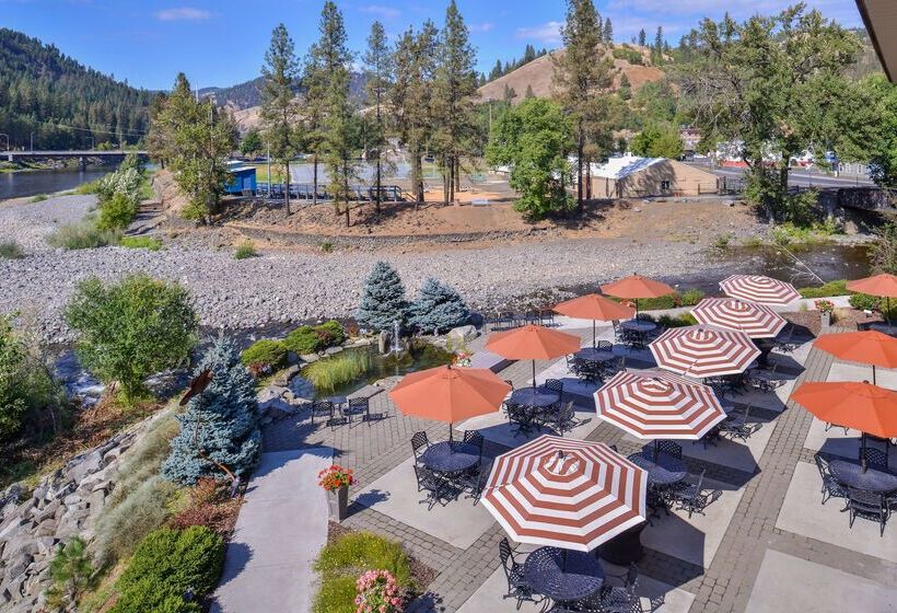ホテル Best Western Lodge At River S Edge
