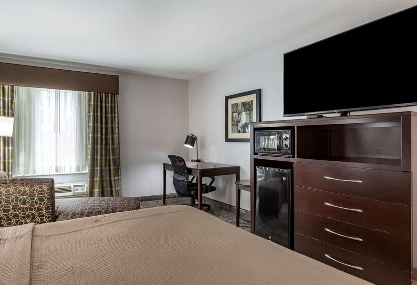 فندق Best Western Oakdale Inn