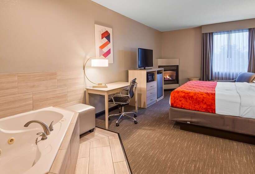 هتل Best Western Plus New Cumberland