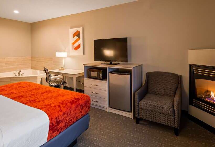 هتل Best Western Plus New Cumberland