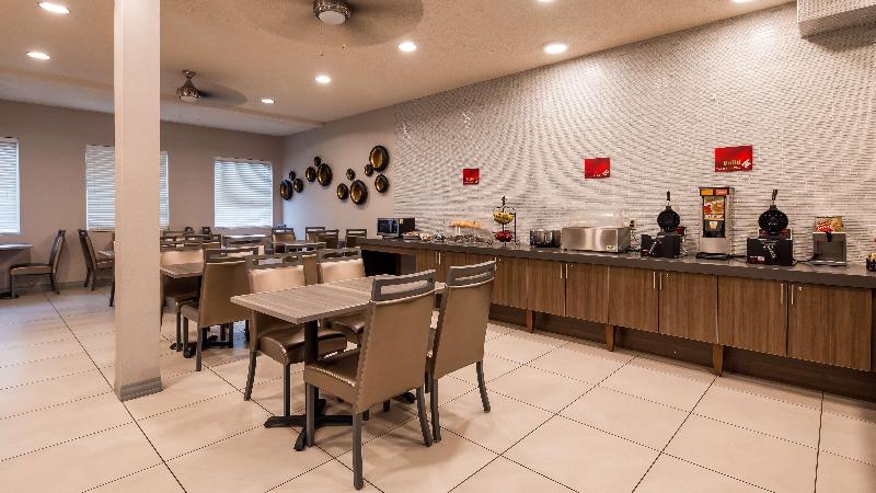هتل Best Western Plus New Cumberland