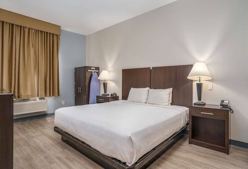 בית מלון כפרי Best Western Plus Silver Creek Inn