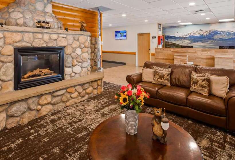 Отель Best Western Yellowstone Crossing