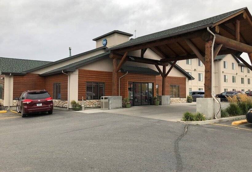 Отель Best Western Yellowstone Crossing
