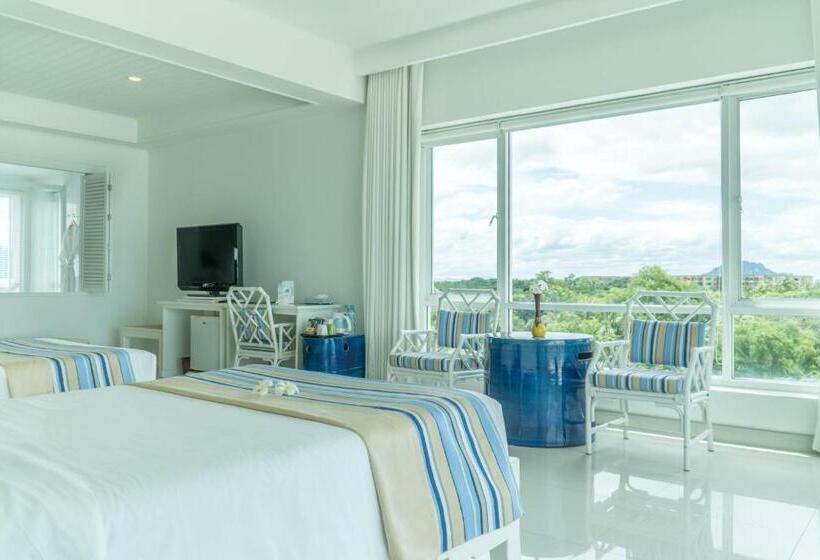 هتل Cera Resort @ Cha Am