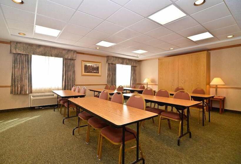호텔 Holiday Inn Express Toledo West   Napoleon By Ihg