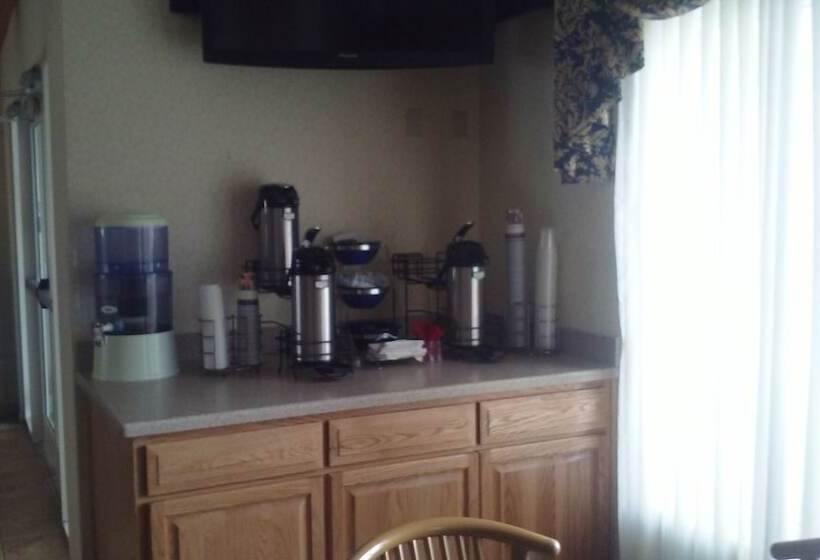 호텔 Holiday Inn Express Toledo West   Napoleon By Ihg