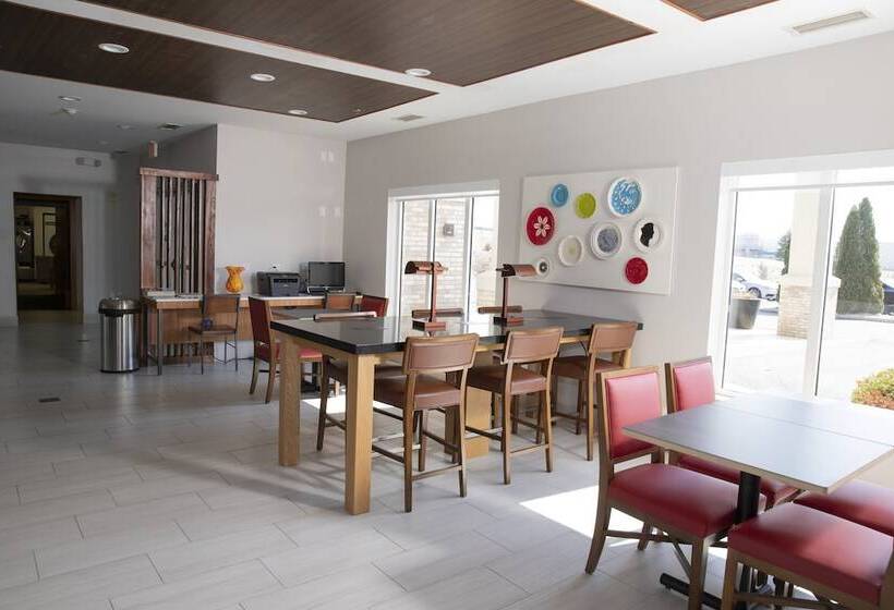 호텔 Holiday Inn Express Toledo West   Napoleon By Ihg