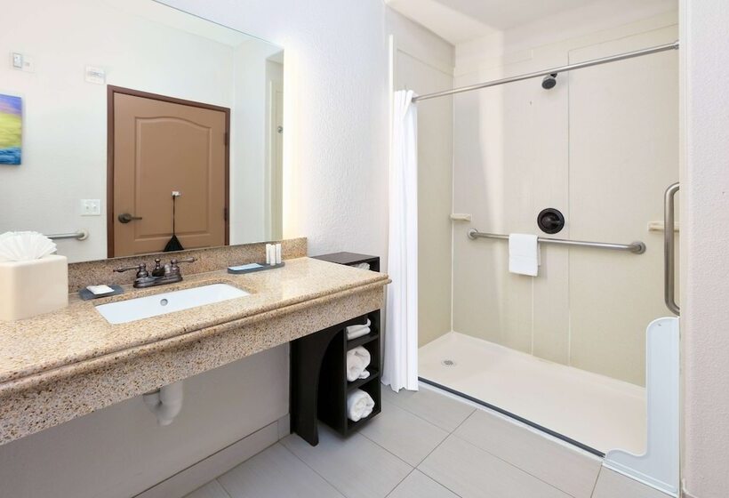 בית מלון כפרי La Quinta By Wyndham Dallas Grand Prairie South