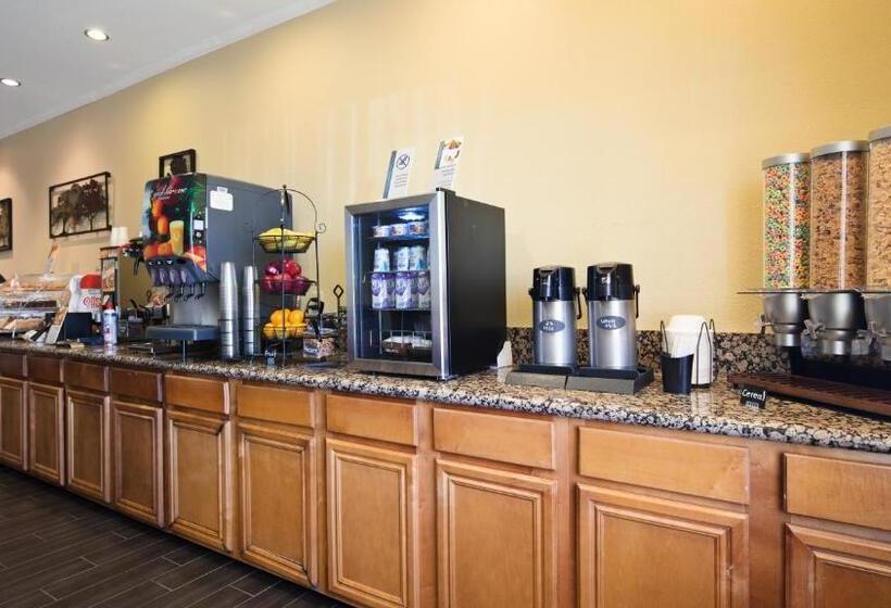 ホテル Quality Inn