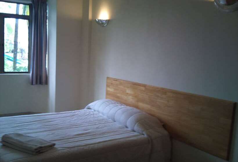 هتل Bayu Beach Resort
