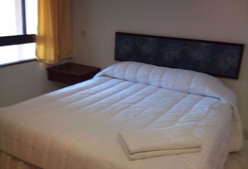 هتل Bayu Beach Resort