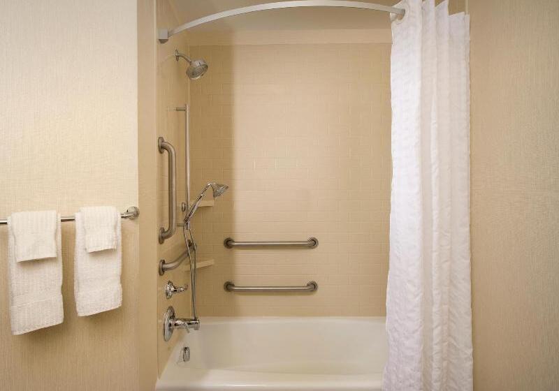 هتل Candlewood Suites Alexandria   Fort Belvoir By Ihg