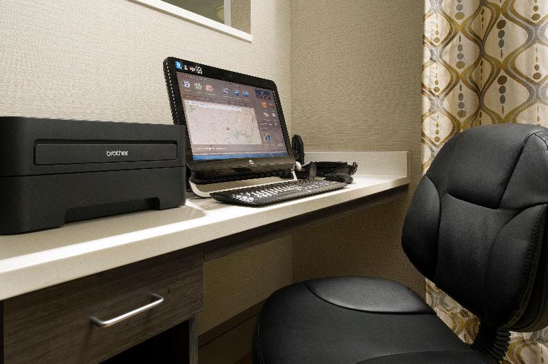 هتل Candlewood Suites Alexandria   Fort Belvoir By Ihg