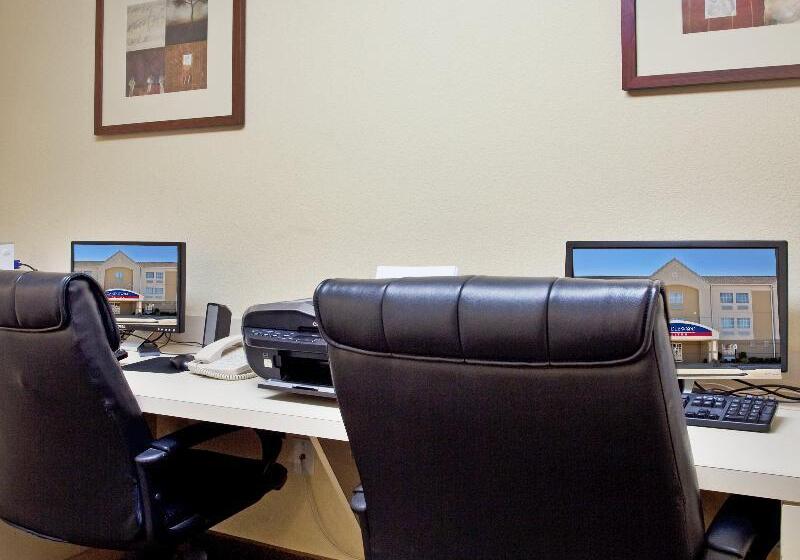 فندق Candlewood Suites Lake Charles Sulphur, An Ihg