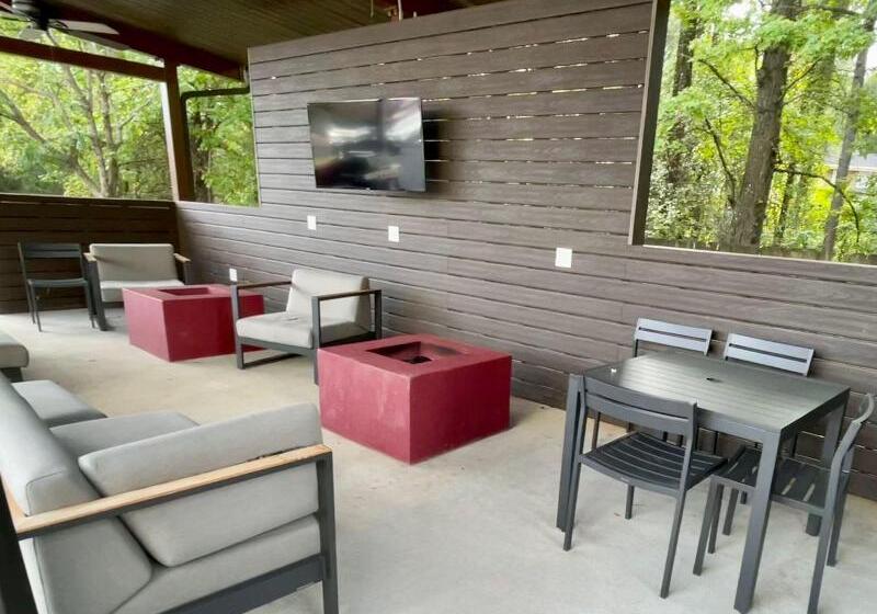 هتل Candlewood Suites Tuscaloosa, An Ihg