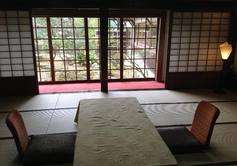 酒店 Chikurinin Gunpoen